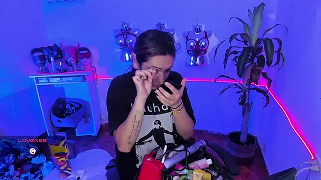 LucyStrike  online show from July 10, 1:54 am