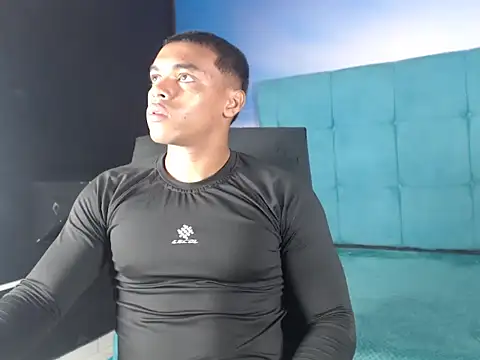 SexyBigCock01 online show from November 7, 1:22 pm