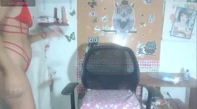 KamileLatinasexy online show from December 23, 12:03 am