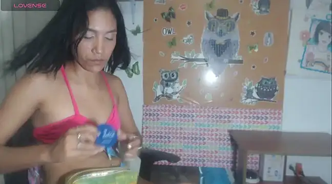 KamileLatinasexy online show from December 27, 4:15 am