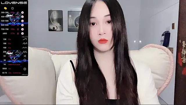 Snapshot of kolll88 chatting on January 9, 7:42 am kolll88 online show from January 9, 7:42 am