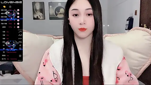 Snapshot of kolll88 chatting on January 10, 9:44 am kolll88 online show from January 10, 9:44 am