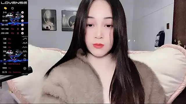 Snapshot of kolll88 chatting on January 17, 6:44 pm kolll88 online show from January 17, 6:44 pm