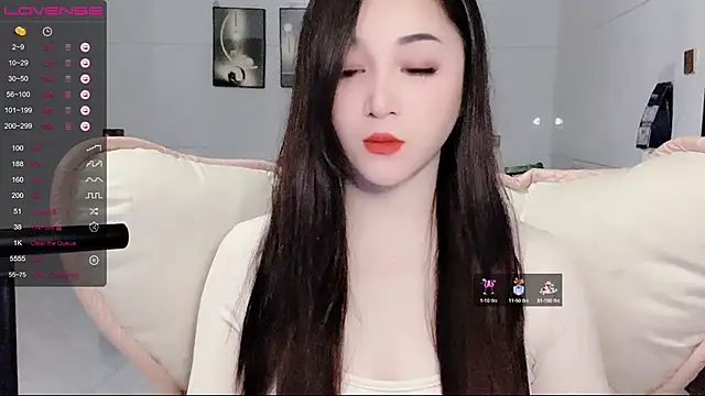 Snapshot of kolll88 chatting on February 22, 1:24 pm kolll88 online show from February 22, 1:24 pm