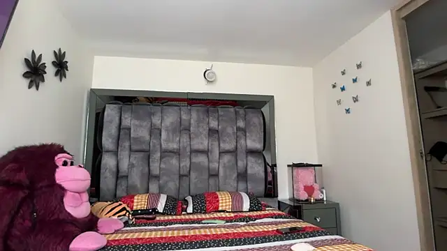 Snapshot of candy-sam28 chatting on March 20, 2:11 pm candy-sam28 online show from March 20, 2:11 pm
