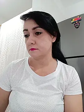 Snapshot of taalia chatting on February 22, 9:35 pm taalia online show from February 22, 9:35 pm