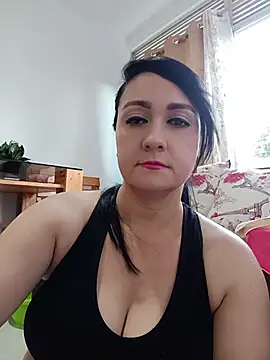 taalia online show from July 5, 11:01 pm