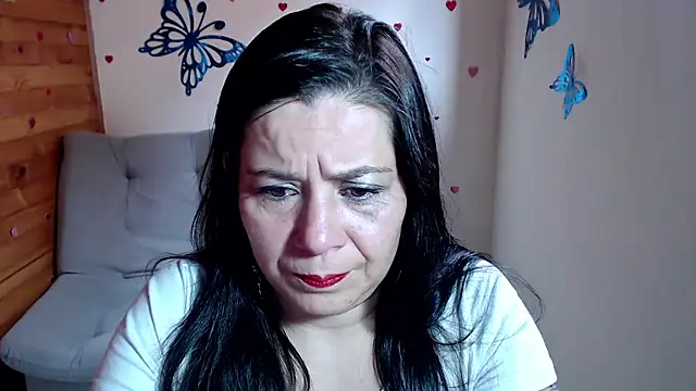 Snapshot of lilisa777 chatting on November 8, 8:51 pm lilisa777 online show from November 8, 8:51 pm