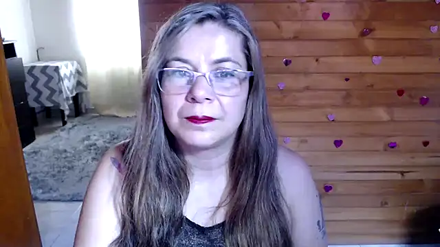 Snapshot of lilisa777 chatting on November 25, 9:26 pm lilisa777 online show from November 25, 9:26 pm