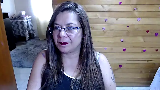 Snapshot of lilisa777 chatting on December 4, 9:45 pm lilisa777 online show from December 4, 9:45 pm