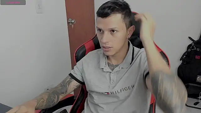 davebrow online show from October 18, 11:11 am