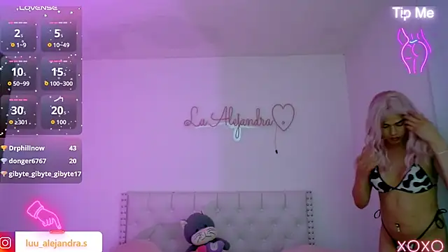 alee lenoxx online show from September 29, 9:58 am