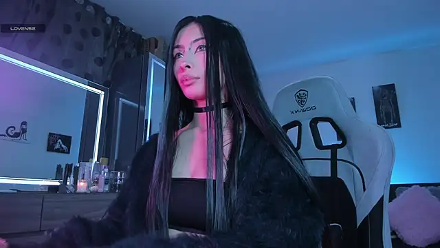 satanbabee online show from September 18, 12:12 am