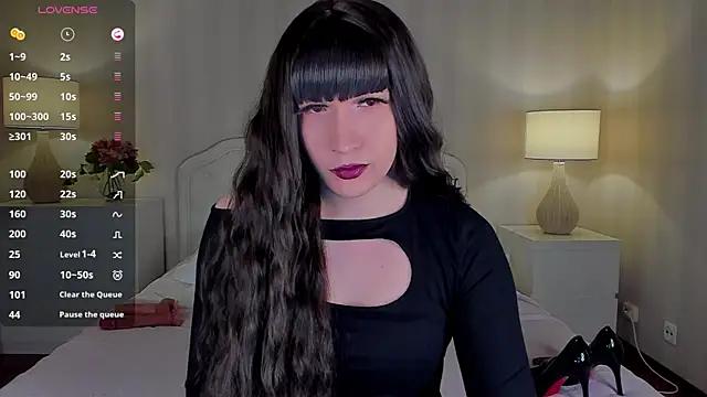 Snapshot of valeriasecret chatting on December 15, 5:02 am valeriasecret online show from December 15, 5:02 am