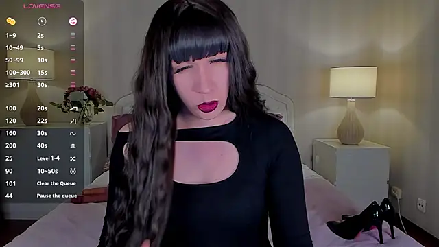 Snapshot of valeriasecret chatting on December 21, 5:14 am valeriasecret online show from December 21, 5:14 am