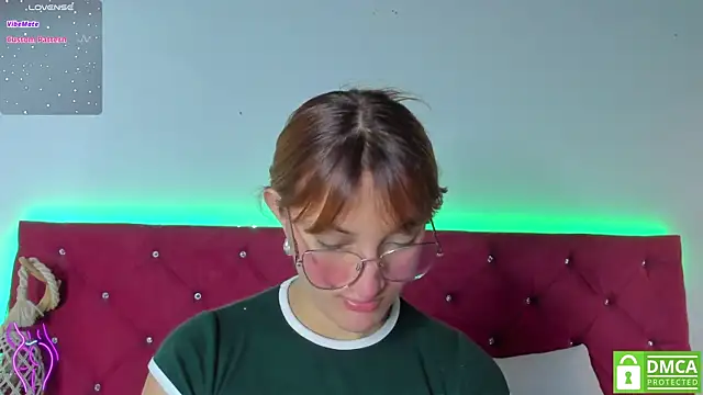 Ruth harvey  online show from December 21, 1:32 pm