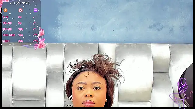 CamilaBenitez online show from October 12, 1:10 pm