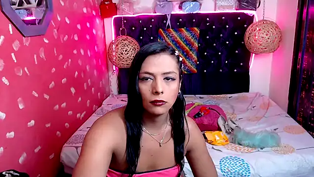 EmilyTsSweet online show from February 5, 5:53 pm