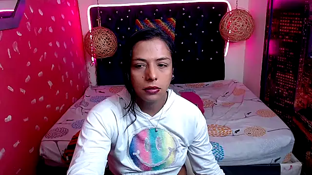 EmilyTsSweet online show from February 8, 1:44 pm