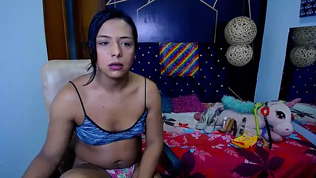 EmilyTsSweet online show from March 11, 2:18 pm