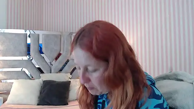 Snapshot of ViioletaMora chatting on March 16, 8:11 pm ViioletaMora online show from March 16, 8:11 pm
