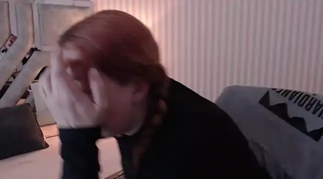 Snapshot of ViioletaMora chatting on March 21, 11:01 pm ViioletaMora online show from March 21, 11:01 pm