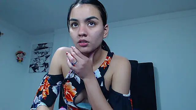 Ariel Zeo1 online show from December 14, 8:35 pm