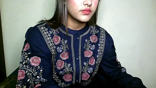 Snapshot of Princess_noorjahan chatting on February 27, 6:42 pm Princess noorjahan online show from February 27, 6:42 pm