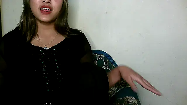 Snapshot of Princess_noorjahan chatting on March 2, 10:48 pm Princess noorjahan online show from March 2, 10:48 pm