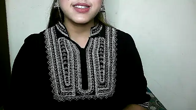 Snapshot of Princess_noorjahan chatting on March 11, 5:24 pm Princess noorjahan online show from March 11, 5:24 pm