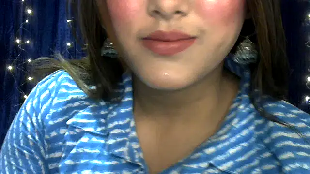 Snapshot of Princess_noorjahan chatting on December 17, 2:12 pm Princess noorjahan online show from December 17, 2:12 pm