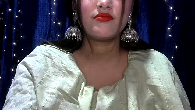 Snapshot of Princess_noorjahan chatting on April 15, 7:58 pm Princess noorjahan online show from April 15, 7:58 pm