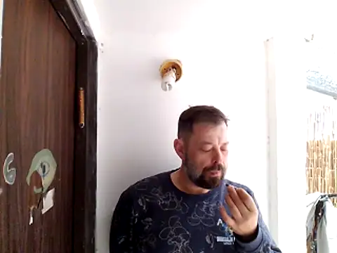 zefside42 online show from February 6, 6:18 am