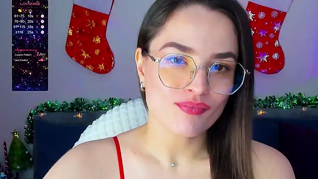 Snapshot of Camilla__one__ chatting on January 10, 5:05 am Camilla one online show from January 10, 5:05 am