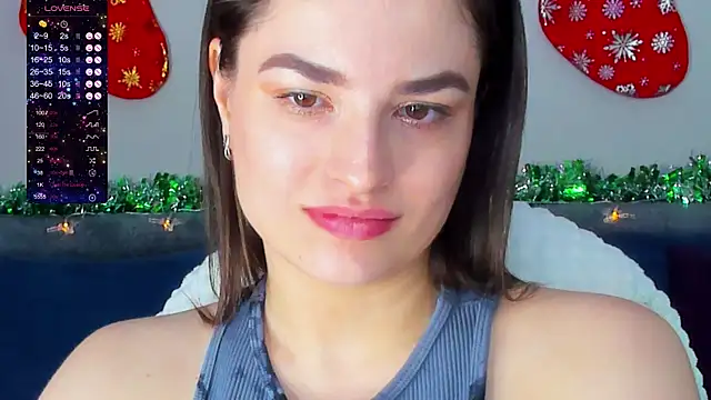 Snapshot of Camilla__one__ chatting on January 10, 8:07 am Camilla one online show from January 10, 8:07 am