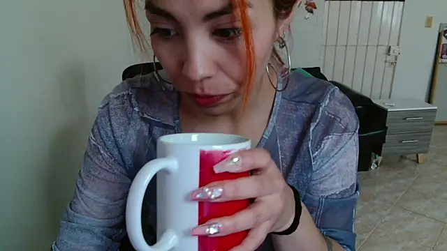 Aylinn diaz online show from July 23, 6:28 pm