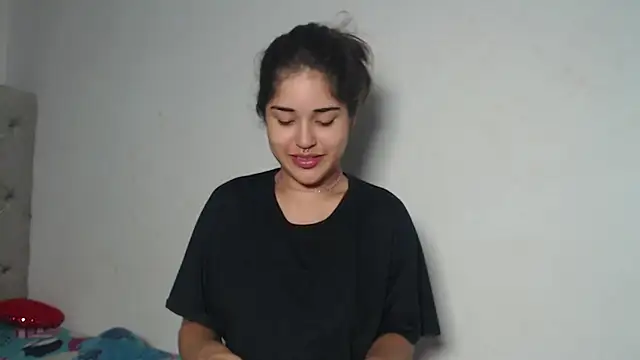 Melody phillips2 online show from December 1, 11:15 am