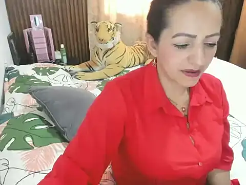 Snapshot of MonicaGarcia_ chatting on April 15, 9:59 pm MonicaGarcia online show from April 15, 9:59 pm