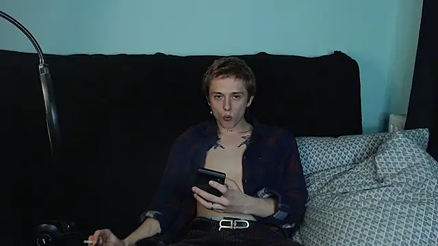 axxxturel online show from December 2, 4:31 am