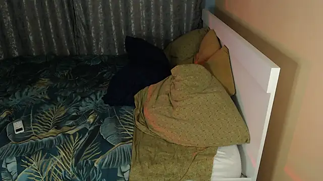 axxxturel online show from September 22, 10:45 pm