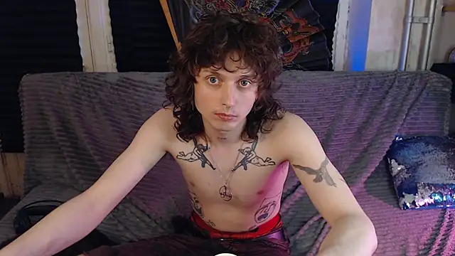 Snapshot of axxxturel chatting on June 8, 1:28 am axxxturel online show from June 8, 1:28 am