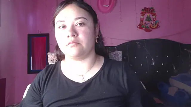 NikkiRous  online show from September 22, 12:40 pm