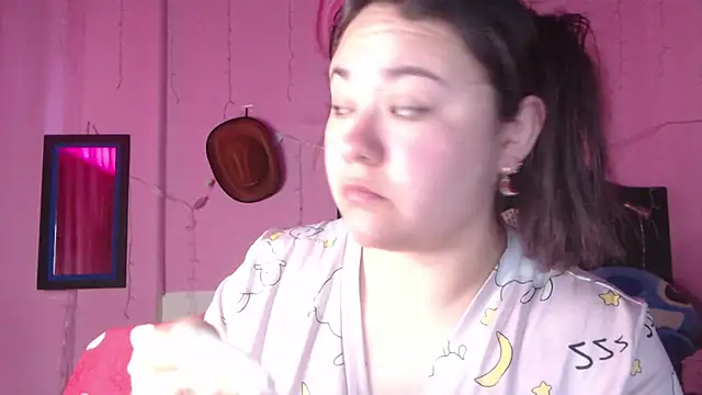 NikkiRous  online show from October 15, 12:38 pm