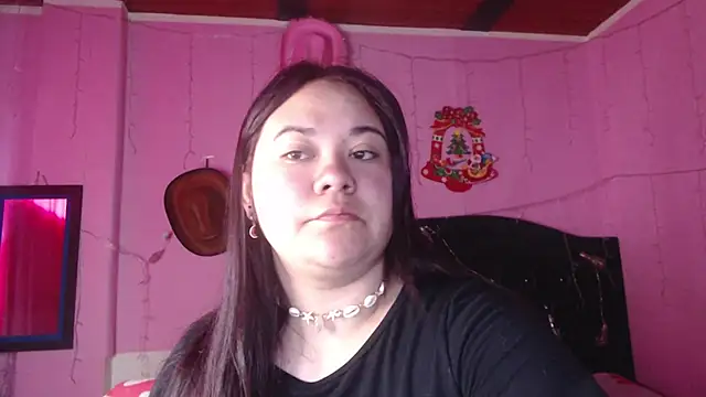 NikkiRous  online show from November 3, 2:07 pm