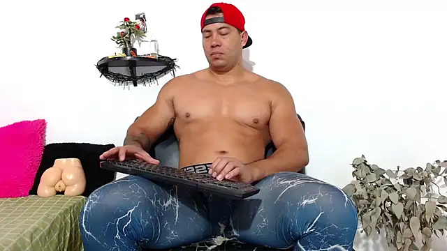 Martin fiif online show from March 18, 12:47 pm