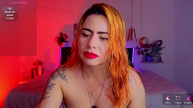 Snapshot of Dulce_charlottee chatting on October 12, 7:35 pm Dulce charlottee online show from October 12, 7:35 pm