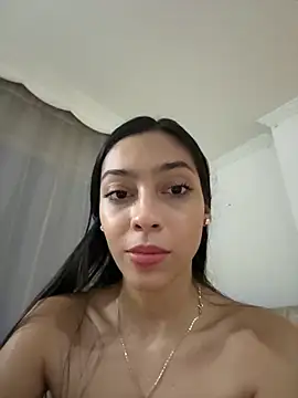 Snapshot of Ema_azel chatting on April 2, 2:09 am Ema azel online show from April 2, 2:09 am