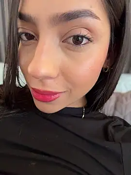 Snapshot of Ema_azel chatting on April 25, 1:52 pm Ema azel online show from April 25, 1:52 pm