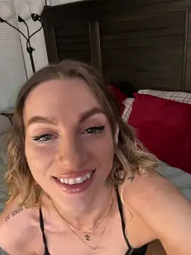 BrattyBae xo online show from March 9, 11:03 pm