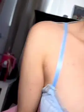 BrattyBae xo online show from June 28, 5:41 pm